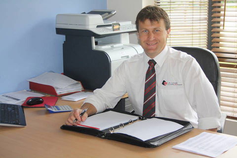 S.R. Cowell Accounting & Taxation - Gold Coast Accountants 7