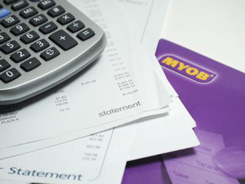 Marilyn Dunne Bookkeeper - Gold Coast Accountants 0